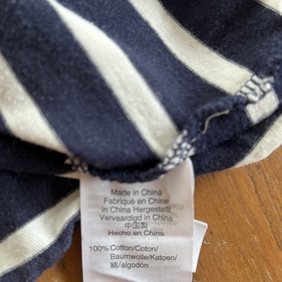 4/$20 Crewcuts knotted front navy striped long sleeve tee - Picture 5 of 6